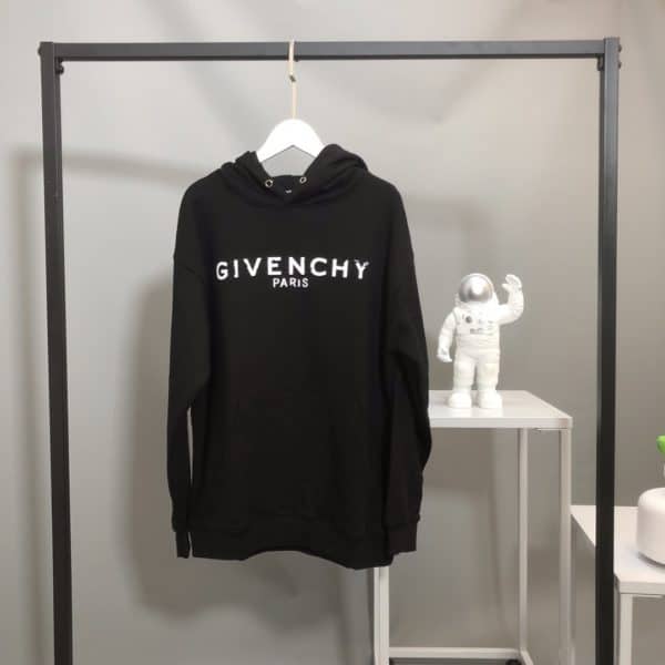 givenchy sudadera
